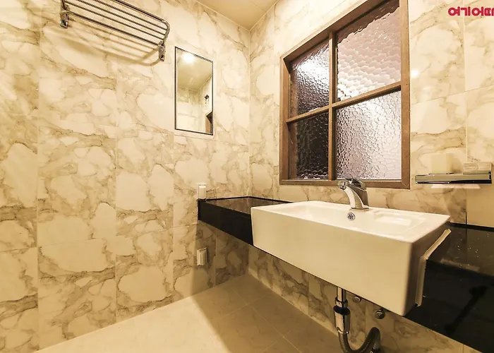 Hotel Yeongdeungpo Station New York 3*